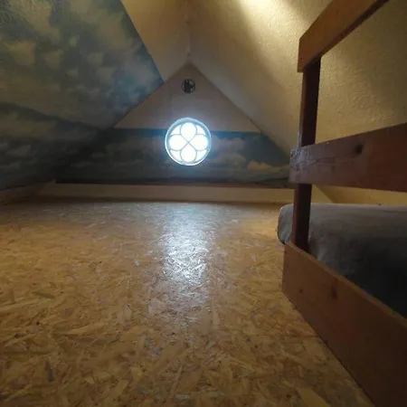 Dachwohnung Im Fairhandelshaus Apartmán *
